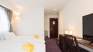 デラックス 4 人部屋