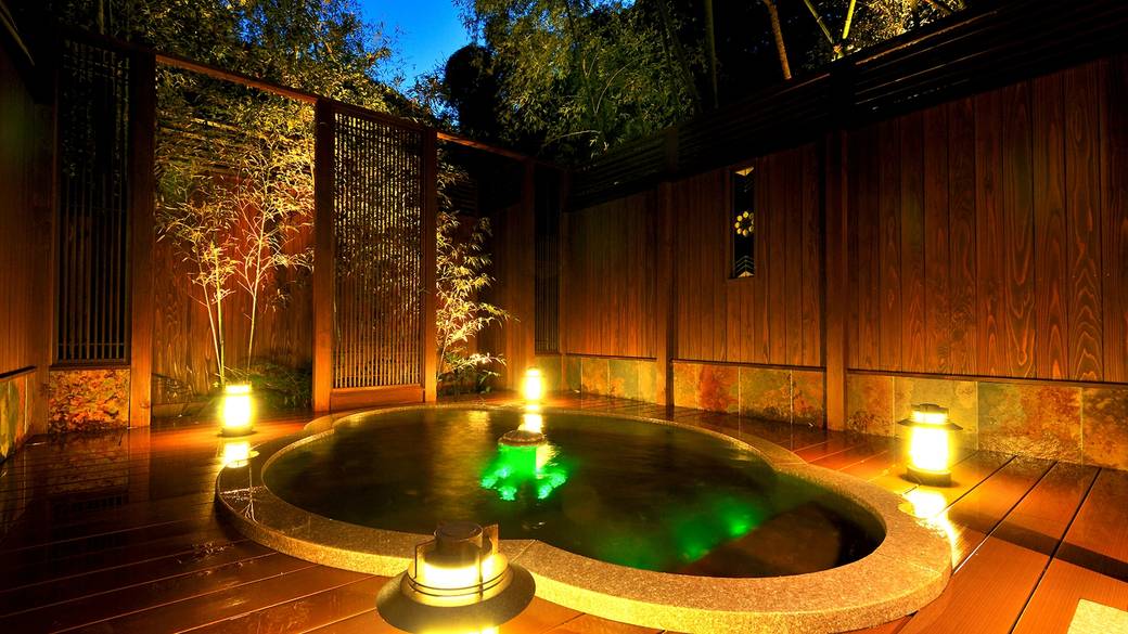 夜のお風呂も
風情たっぷり / 1