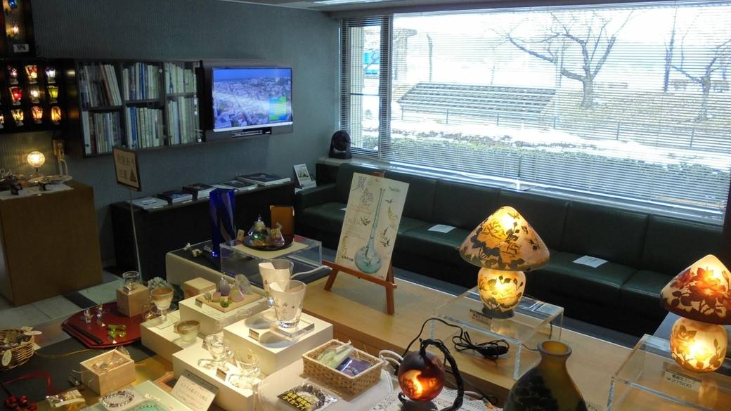 アートと自然に触れて
諏訪旅行のスタート / 2