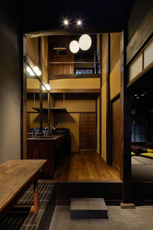 リビング エリア