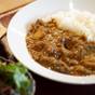 【朝食のみ】店主自慢の「カレーライス」or飲んだ日の翌朝にぴったりの「雑炊」をチョイス | 旅籠屋 定山渓商店