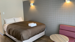 ベーシック ダブルルーム ダブルベッド 1 台 禁煙