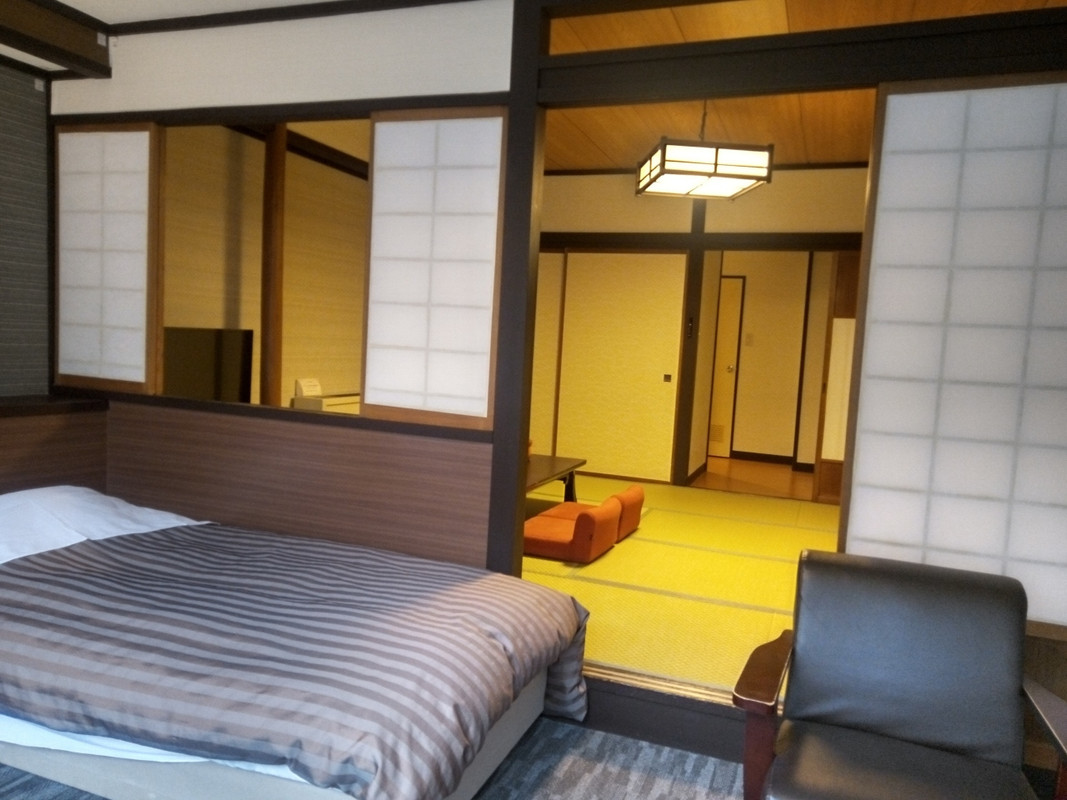 リニューアル「花の館」和洋室です。