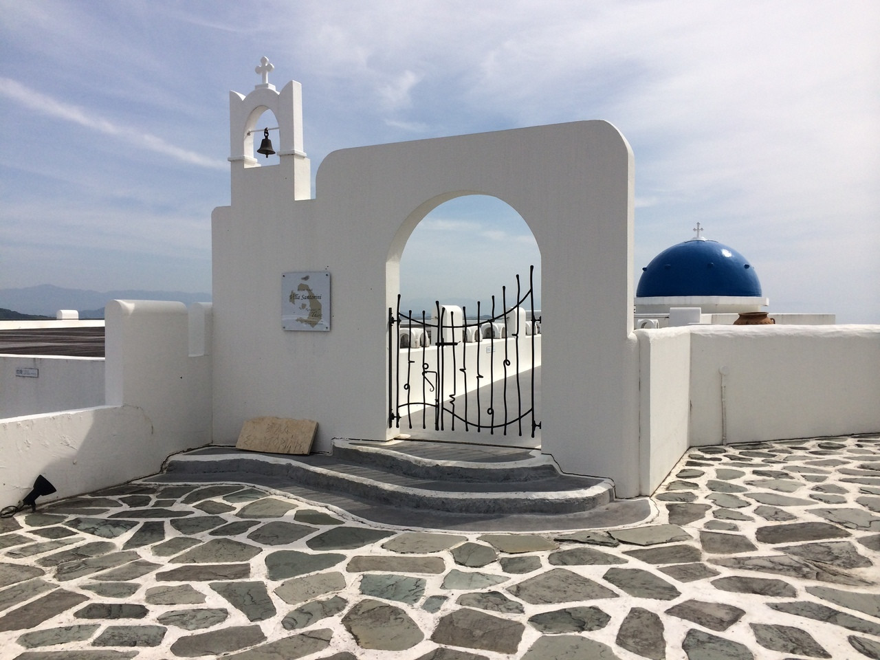 エントランスの門は最初のフォトジェニスポット！3959119