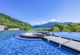 箱根 芦ノ湖 はなをり