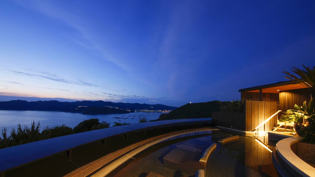 天空のスパ 夕映えの湯 / 1