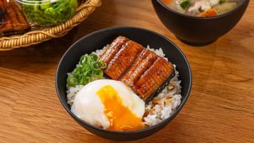 食事・飲み物 / 15