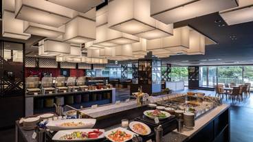 ビュッフェ / 24