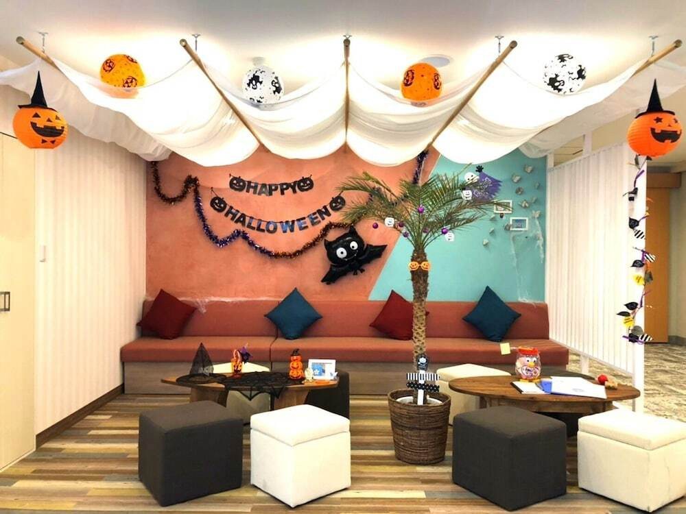 ロビー応接スペース