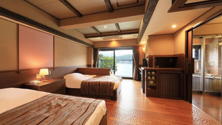 [東館]露天風呂付客室コンフォート　河口湖側　４名定員