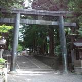 諏訪大社上社前宮神殿跡（スワタイシャカミシャマエミヤシゴウドノアト）