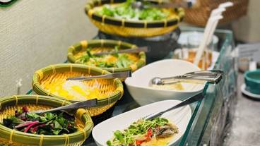 朝食ビュッフェ / 5