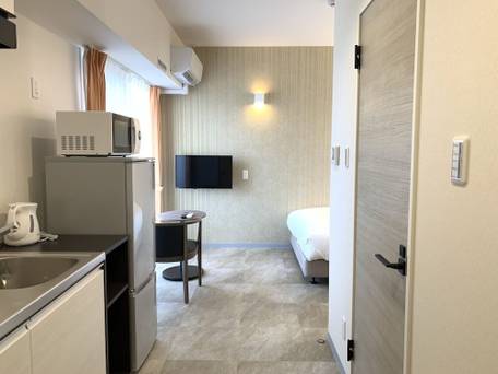 Mr.KINJO Miki24 in 牧志駅前 / 5