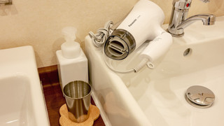 スモール ダブルルーム 共用バスルーム