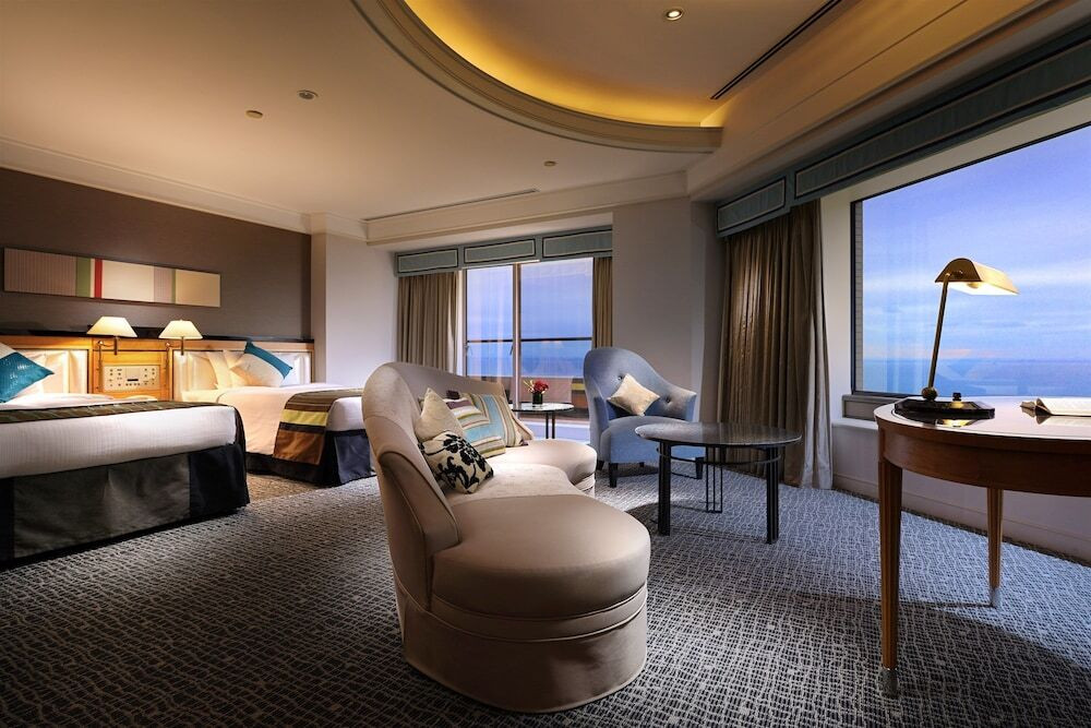 ふわふわオムレツやフォーも揃う！和洋中ビュッフェでみんな大満足3994457