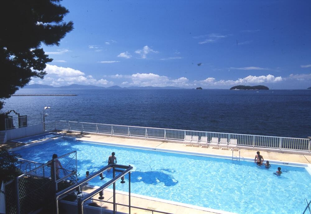 屋外プール
