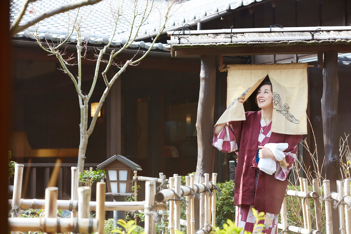 温泉　女性ポートレート