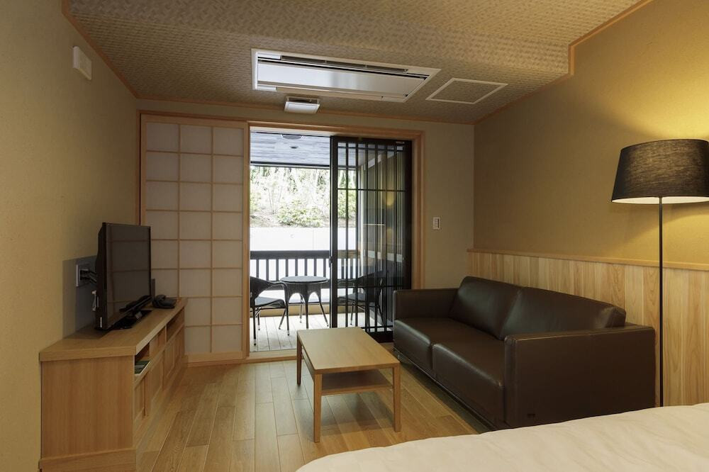 スタンダード洋室ツイン 匠(2)