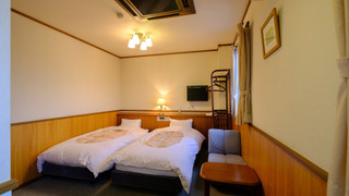 ツインルームトイレありバス無し