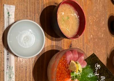 どんぶり茶屋 新千歳空港店