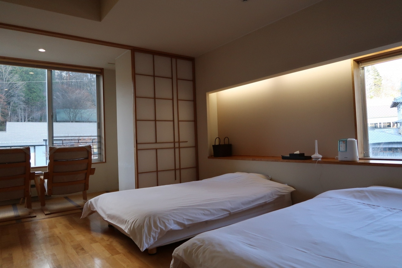 柔らかいお湯、硬いお湯が楽しめる4248159