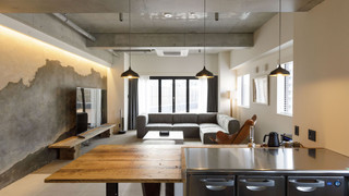 メイ ペントハウス