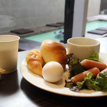 カフェに泊まるという夢が叶う3632038