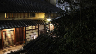 スタンダード トリプルルーム 共用バスルーム