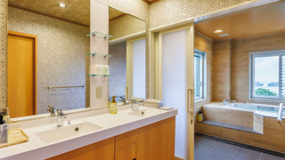 (嬉春亭) ユニバーサル和洋スイート (バイキング) 禁煙