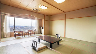 和室 (12.5畳), 喫煙可