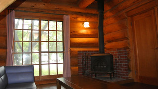 ハウス (ペット同伴可)