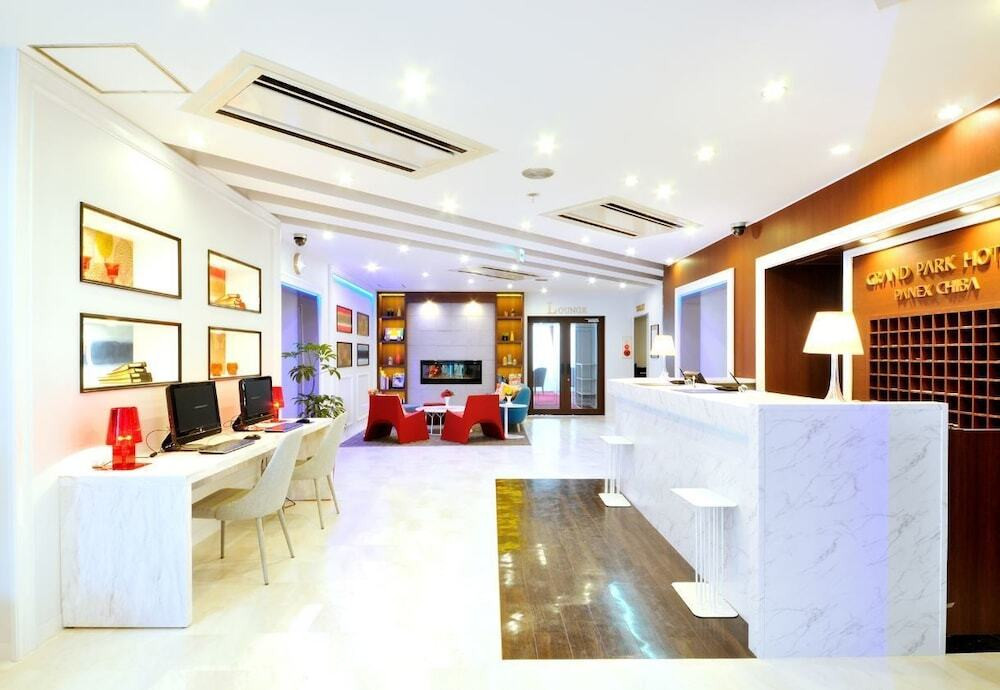 ロビー応接スペース