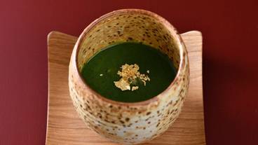 旅館のお食事処 / 24