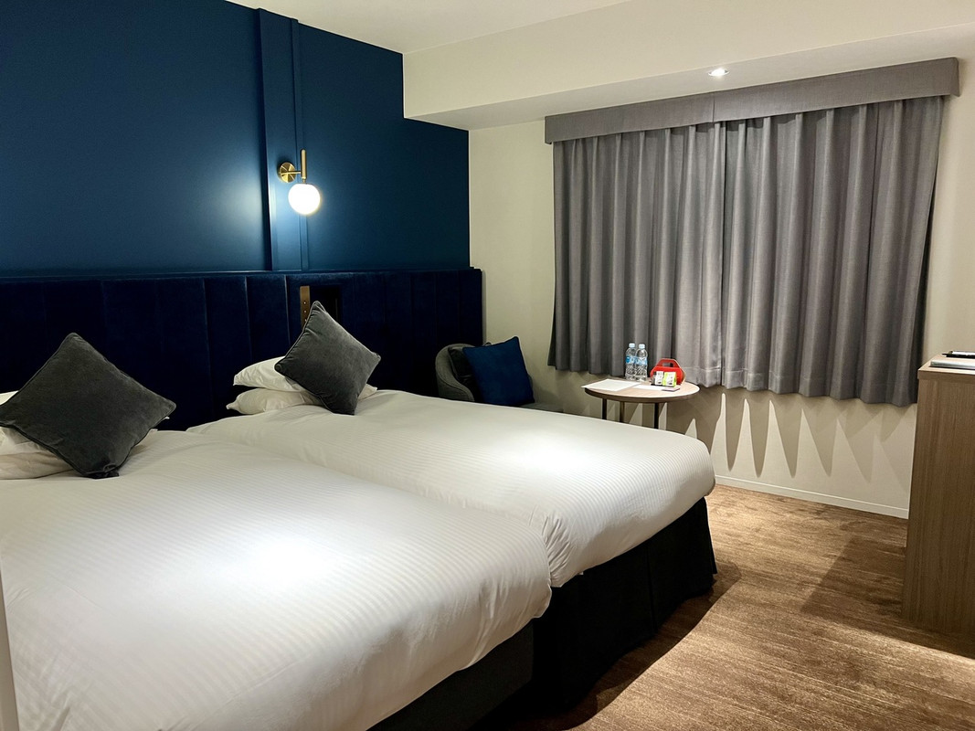 オリエンタル・コンフォート２５㎡、ベッド幅１１０cm