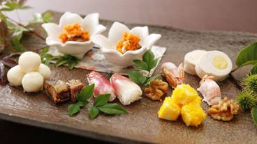 食事・飲み物 / 6