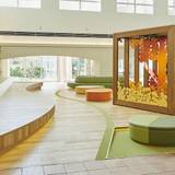 1階ロビー① / 2