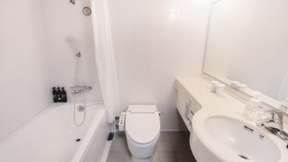 [禁煙] セミダブル 14sqm /ベッド幅140cm