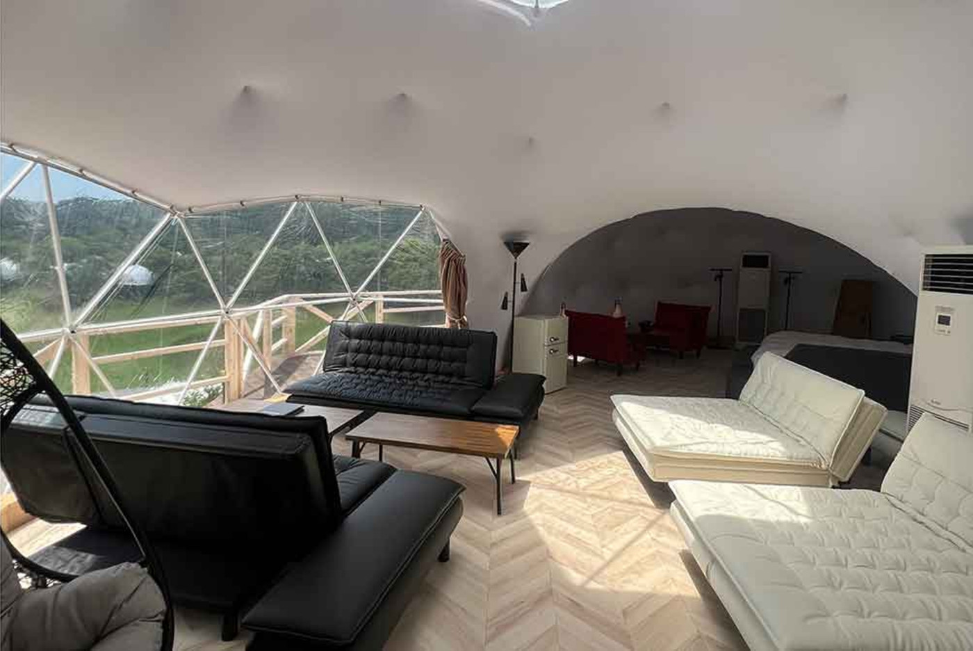 ワクワク☆とびきりおしゃれな“キャンピングワゴン”4230055