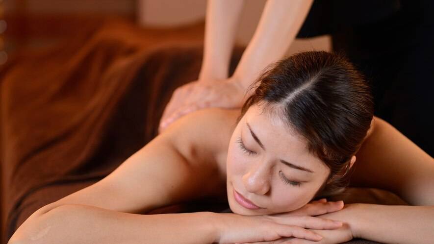 本格的なスパで
心の底からリラックス / 2