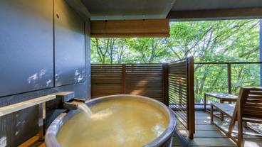 和洋デラックスルーム 露天風呂付き 客室露天風呂(1) / 12