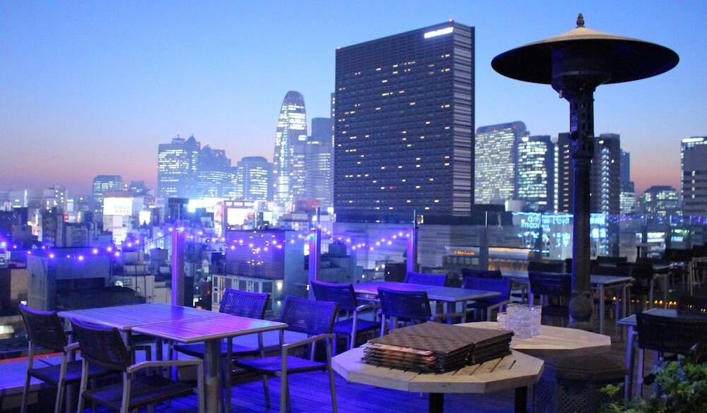 バーのテラス席 / 1