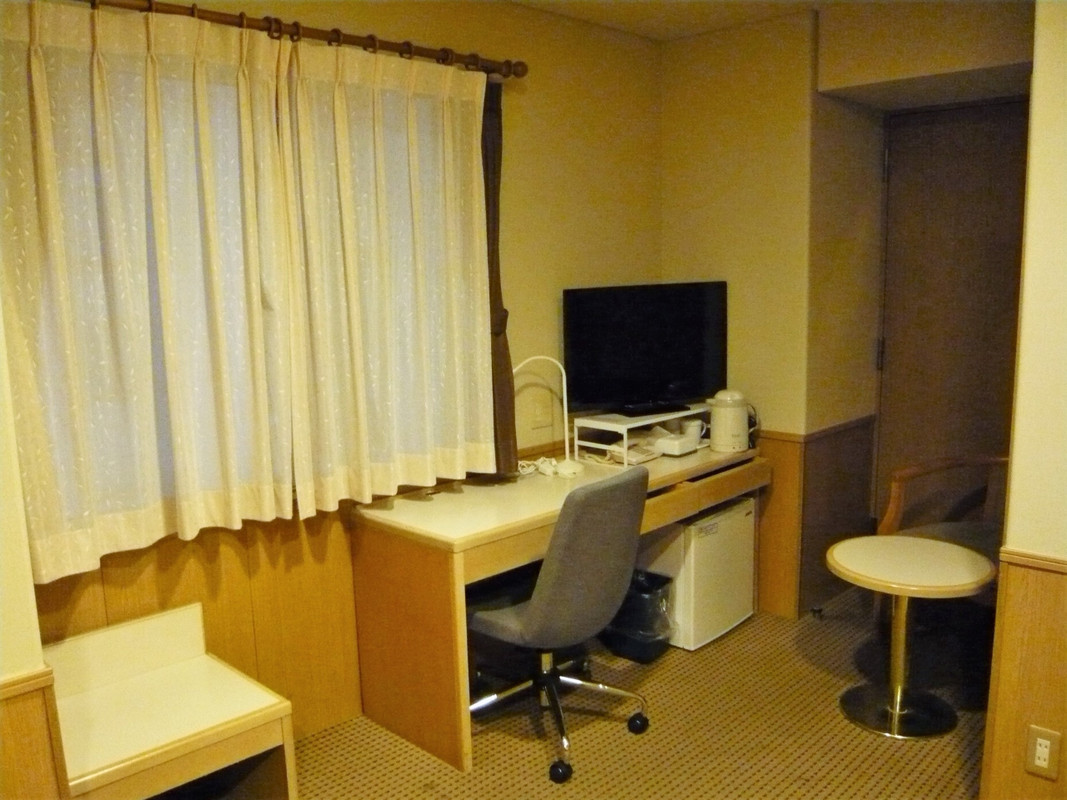 コネクティングルームだったので使い勝手が悪いです？