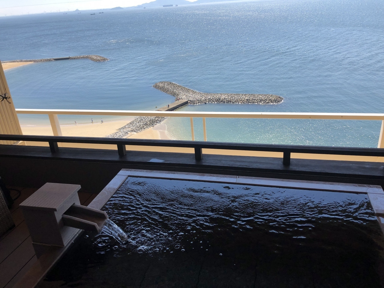 美しい眺望にうっとり♡海を眺めながらのんびり過ごそう4067203