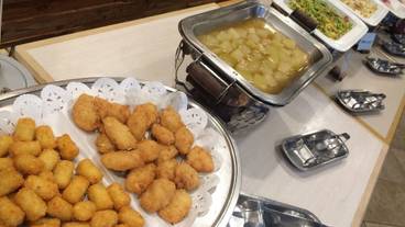 食事・飲み物 / 36