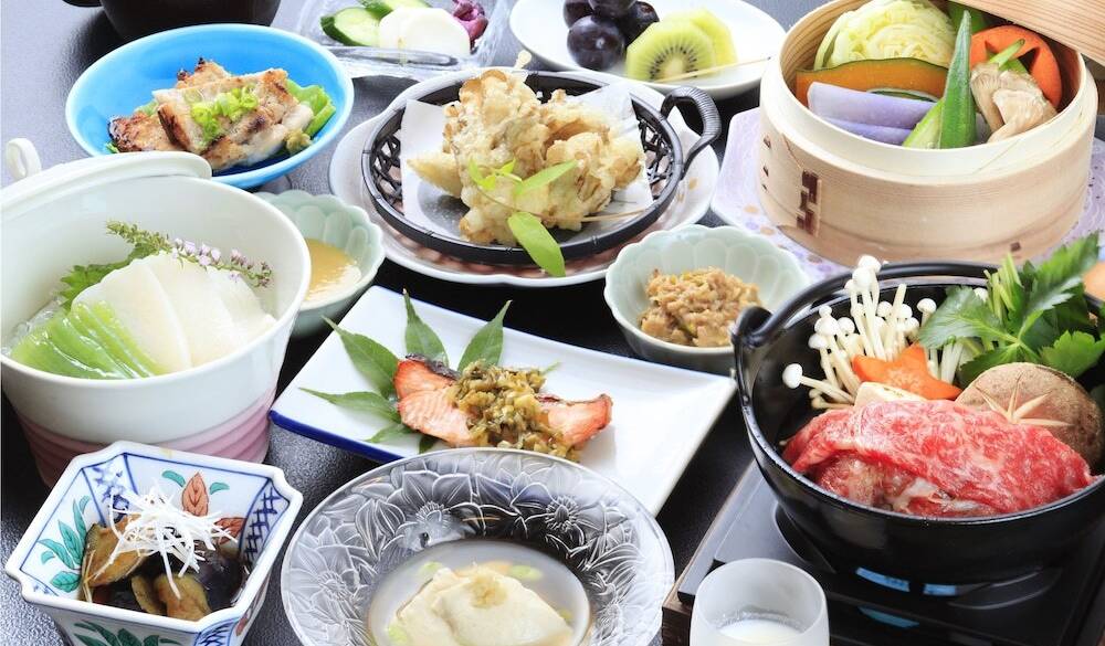 夕食 里山田舎料理一例 / 1