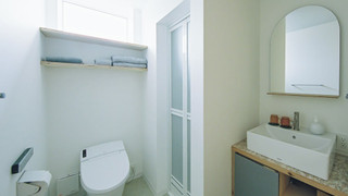 デラックス ダブルルーム ダブルベッド 1 台 テラス パーシャルシービュー