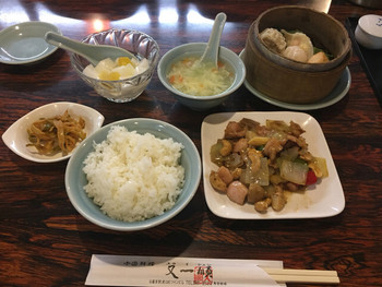 「又一順」 料理 65993186 鶏肉・カシューナッツ炒め＋点心