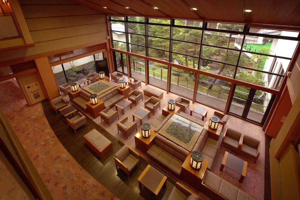 ロビー応接スペース