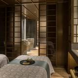 ジムやスパ、プールなど
充実の施設を堪能 / 5