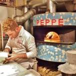 イタリアのピッツァ職人も顔負け！東京・ナポリピッツアの名店